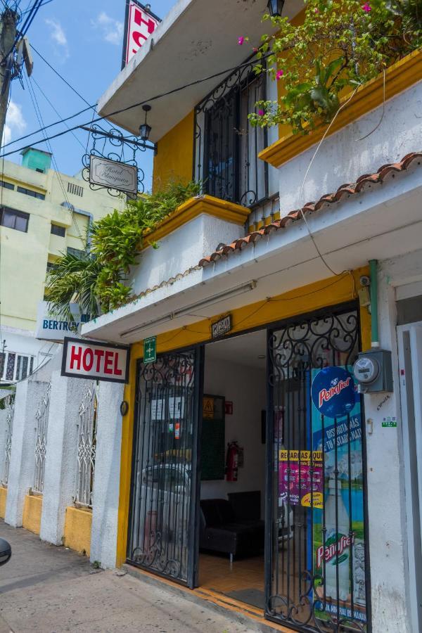 Blanquita Hotel Villahermosa Buitenkant foto