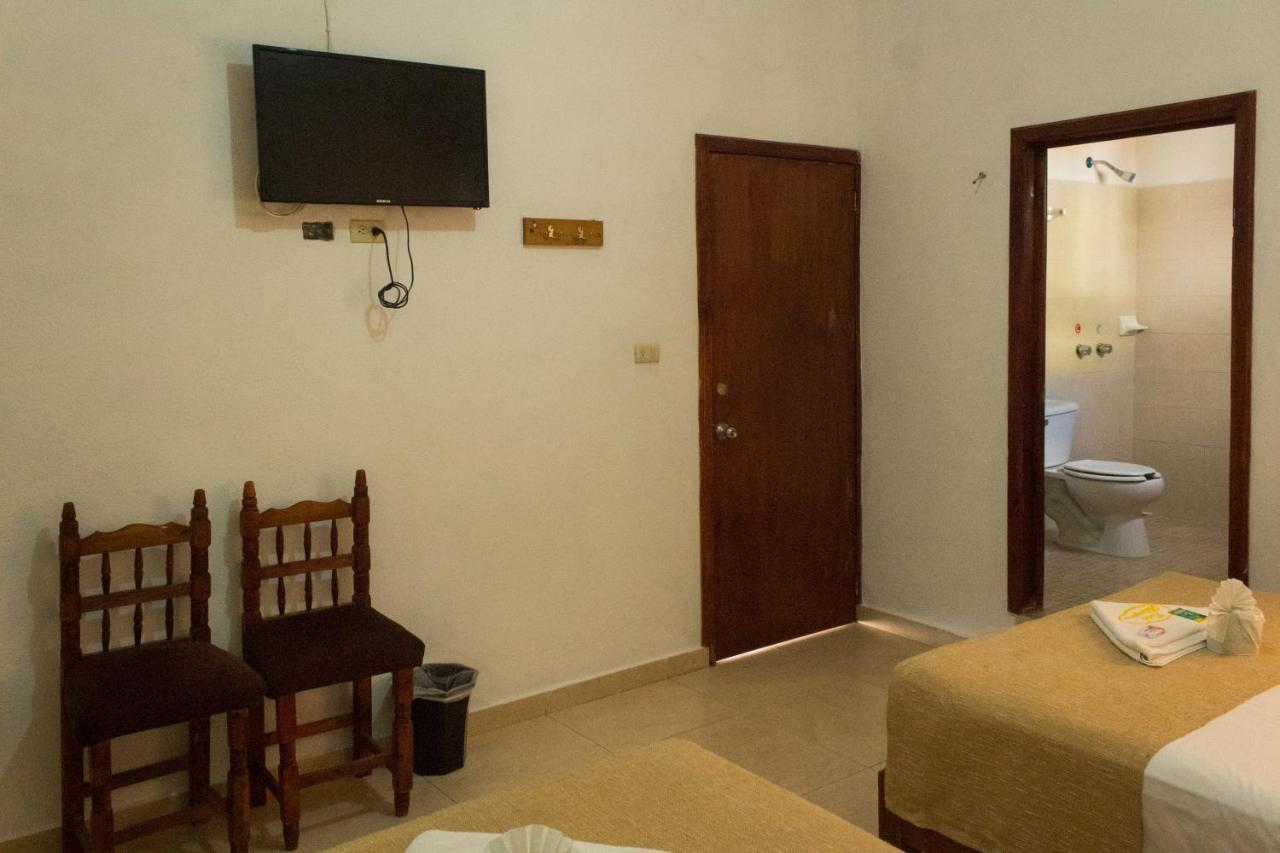 Blanquita Hotel Villahermosa Buitenkant foto